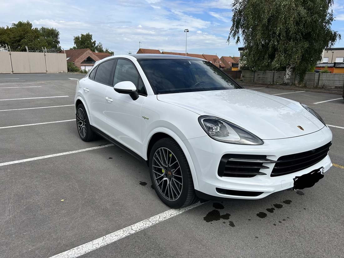 PORSCHE CAYENNE III 3.0 V6 Hybrid 462cv SUV 09/2020