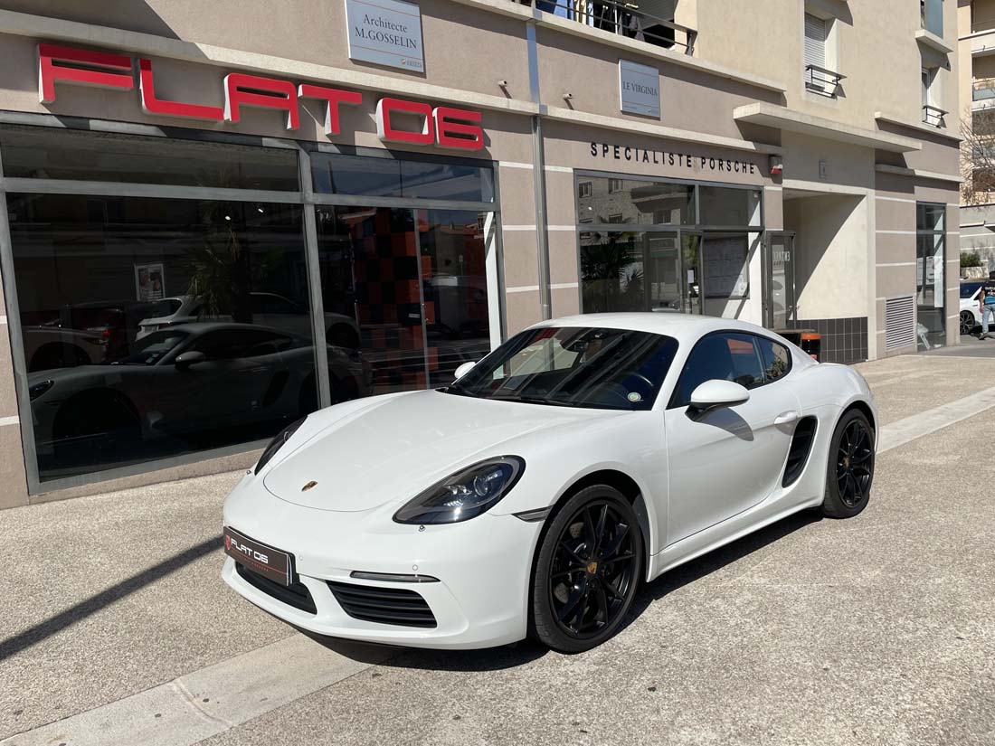 PORSCHE 718 CAYMAN 2.0 300cv Coupé / Sport Car 12/2017