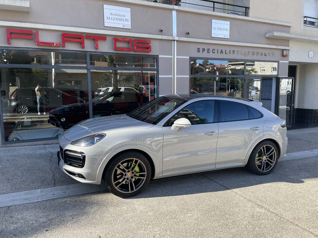 PORSCHE CAYENNE III 3.0 V6 Hybrid 462cv Coupé SUV 03/2021