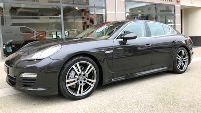 PORSCHE PANAMERA et PANAMERA 4 970